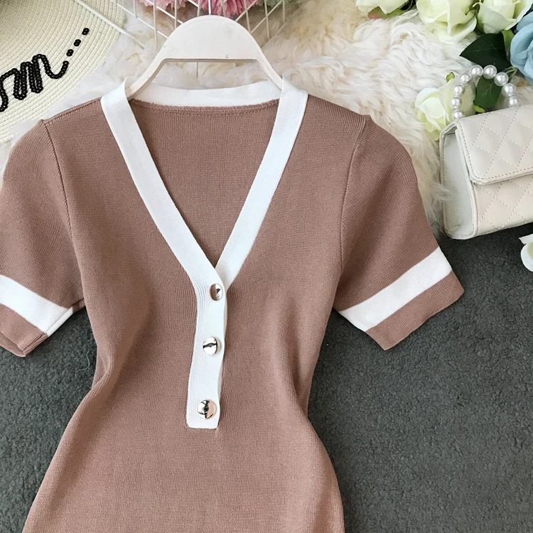 Женское платье с треугольным вырезом летнее трикотажное коротким рукавом 2019 |