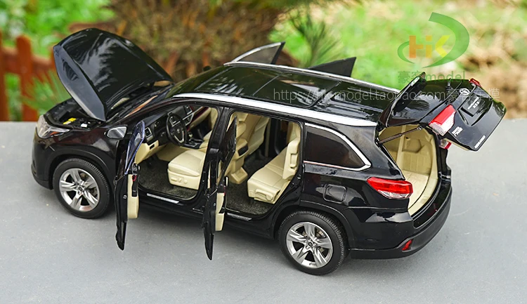 1/18 все новые TOYOTA Highlander литая модель автомобиля SUV игрушки для детей рождественские подарки коллекция с новой коробкой