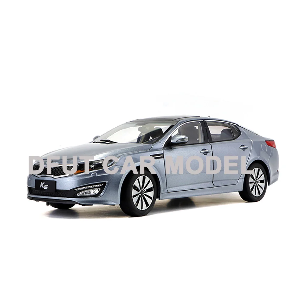 Литое колесо 1:18 старая модель автомобиля K5 Optima детские игрушечные машинки