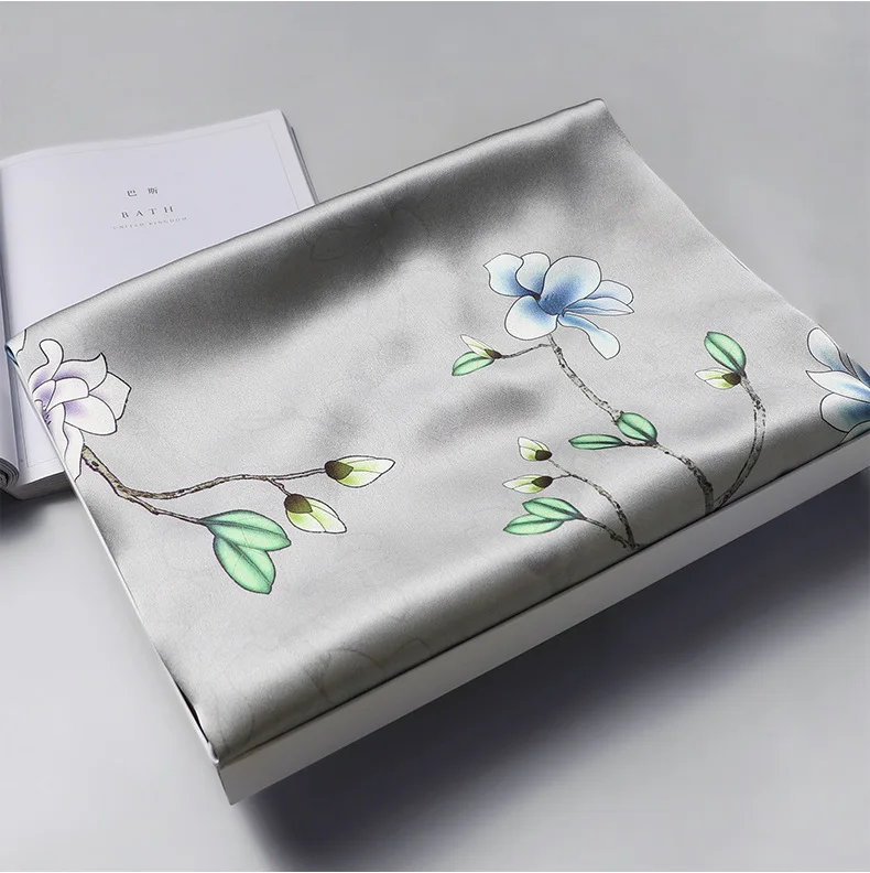 Натуральный шелковый шарф для женщин Новая мода шаль и обертывание Высокое качество мягкий длинный шейный шарф для Леди Элегантный цветочный принт шарф
