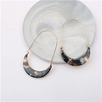 26 Donarsei Fashion ZA Crescent Leopard Acrylic Earrings For Women Boho Acetate C U Shape Drop Dangle Earrings Statement Jewelry - Окраска металла: 26