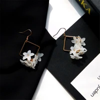 temperament melting flower pendant geometric contracted joker pendant earrings earrings female fashion girl students