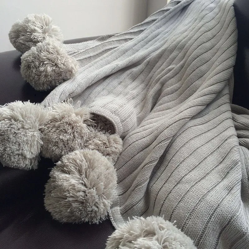 cotton high quality throw stripe knit blanket with ball white, gray, pink, green blanket for sofa