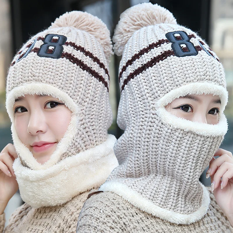 балаклава зимняя 2022. балаклава шапка женская тренд. шапка балаклава с помпончиком. балаклава женская зимняя вязаная. вязаные синие балаклавы шерстяные.