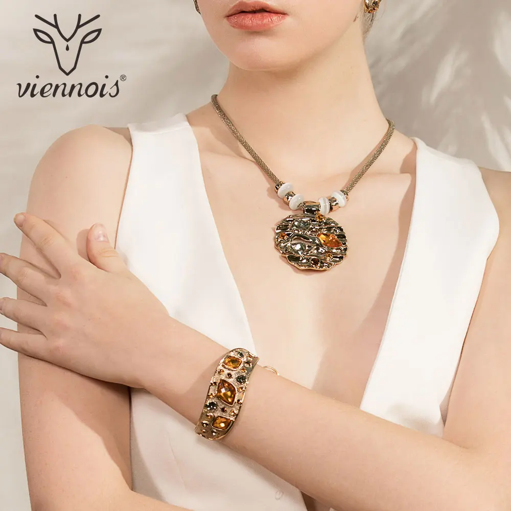 Viennois Кофе Золотой, цветной Кристаллы подвески Цепочки и ожерелья, серьги, кольцо, браслет Ювелирные наборы для Для женщин Роскошные вечерние ювелирные изделия