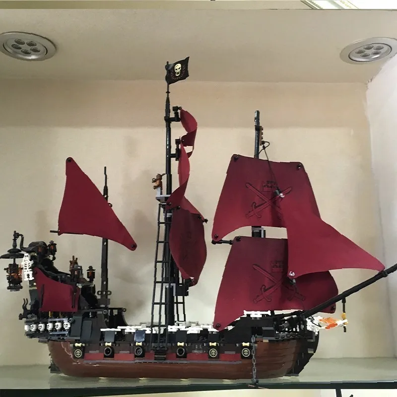 16009 Film Series Le After Pirates Queen Number Alpinia 1151pcs Oxyphylla Spelling Insert Assembling Building Blocks | Игрушки и хобби