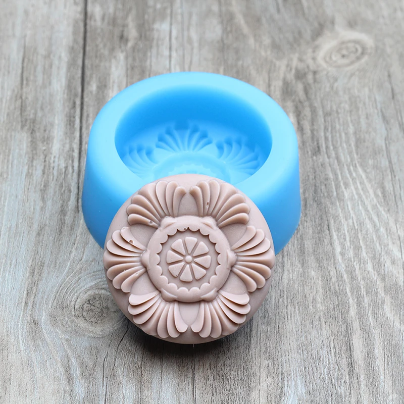 Silicone Soap Mold Round with Embossed Pattern for Natural Handmade Craft Resin Mould | Дом и сад