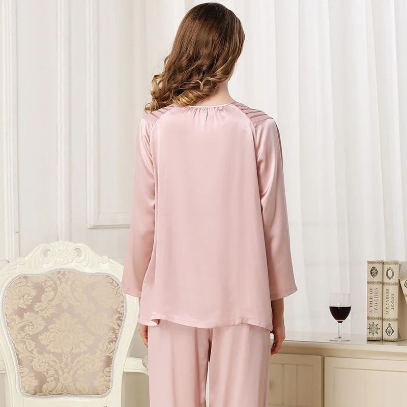 Womens Silk Satin Pajamas Pyjamas Set 20189woman Sleepwear Loungewear pinkLong Sleeve pants Set Two-pieces Breathable Pyjamas