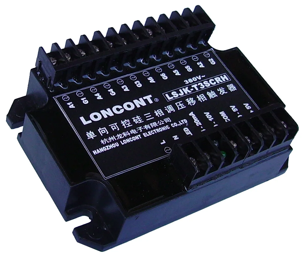 

Three phase AC voltage regulating phase shift trigger
