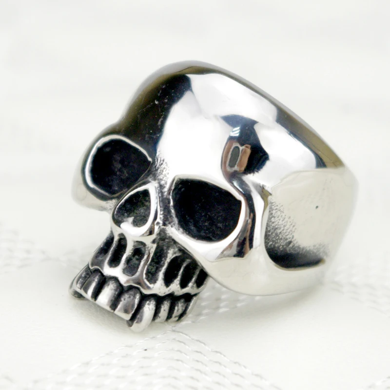 Цельные прямые поставки модные ювелирные изделия супер крутые кольца с черепом
