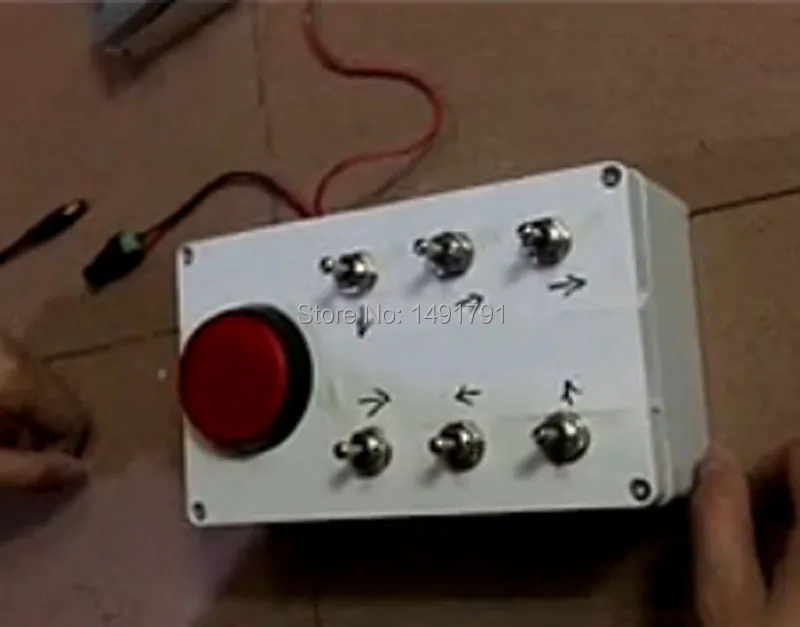 Переключение реквизит коробки реальной жизни номер побега загадочная дверь Игры