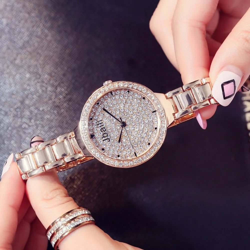 Часы наручные женские кварцевые со стразами брендовые роскошные золотистые для