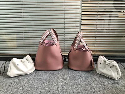 Pink Роскошные женские сумки высокого качества из искусственной кожи, женские сумки конфетного цвета, светская корзина, Маленькая Рождественская сумка-тоут - Цвет: Pink