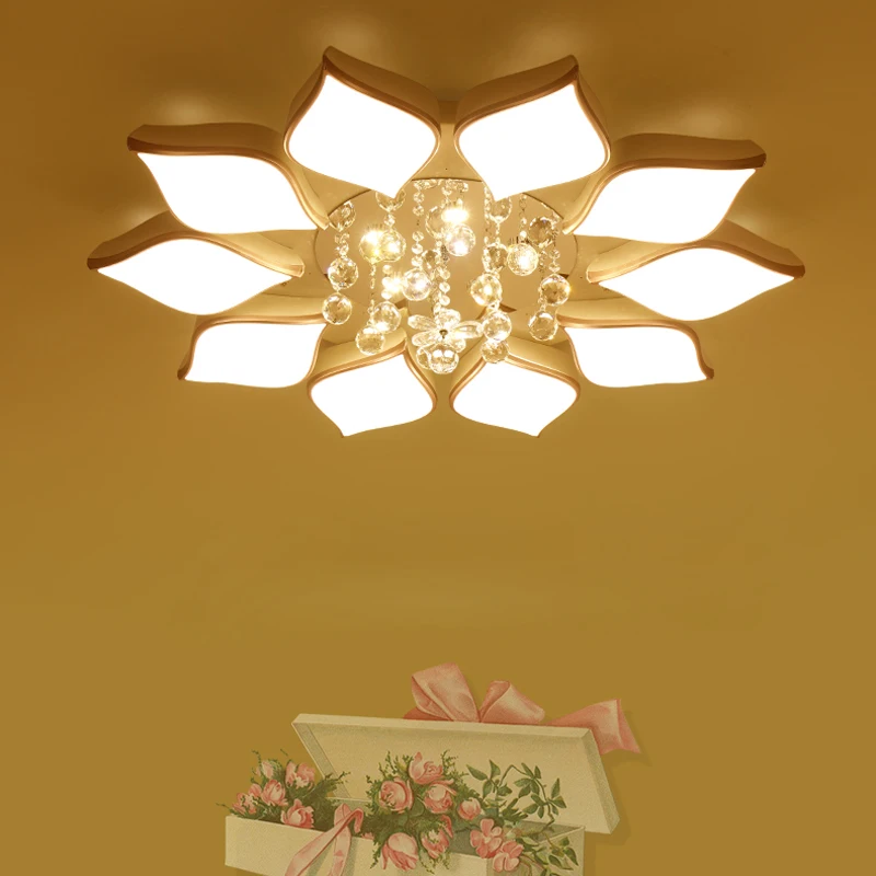 Светильник для гостиной Круглый с кристаллами | Лампы и освещение