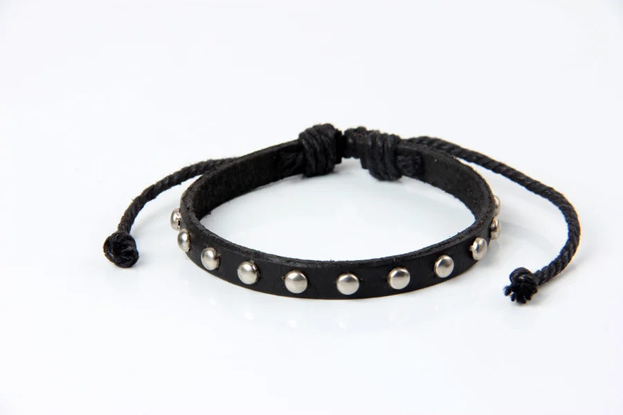 

PSL225 Genuine Leather Round Rivet Charm Bracelet Cuff Braided Bracelet & Bangles Fashion For Women Men Gifts