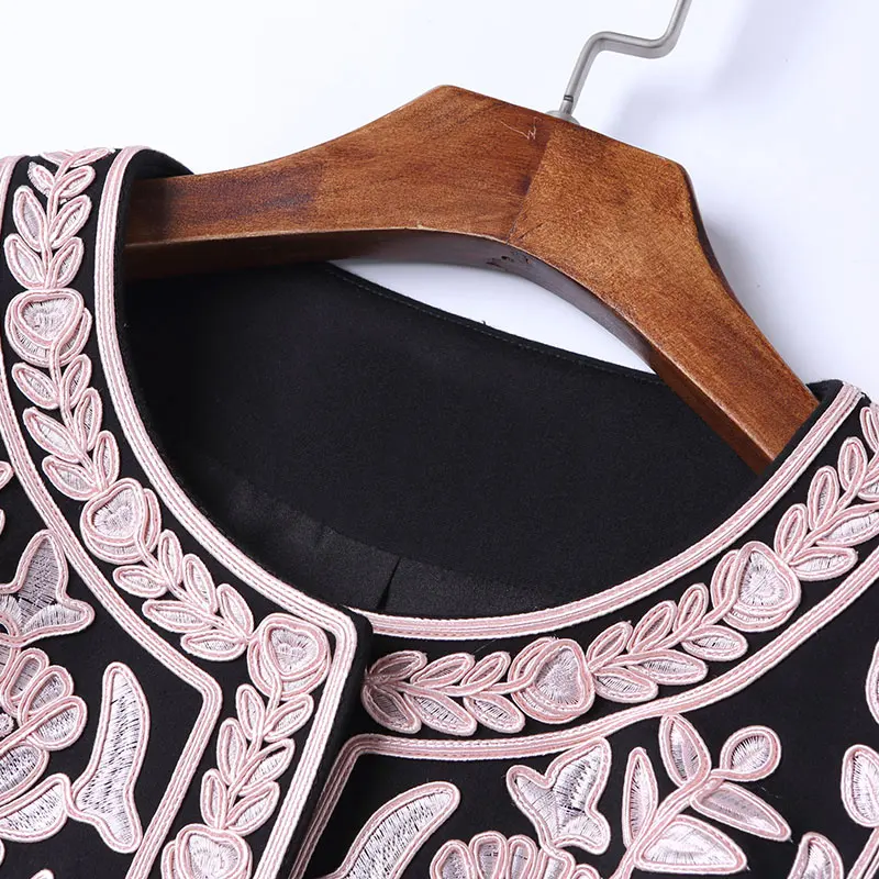 2020 модные пальто больших размеров осеннее Женское с вышивкой из сплава и