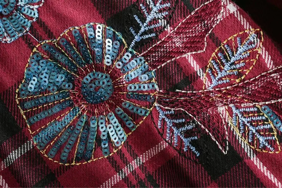 Lanbaiyijia Европейское и американское Новое весеннее мини платье женское с вышивкой