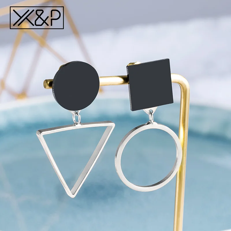 X & P корейские черные акриловые геометрические Висячие серьги для женщин модные