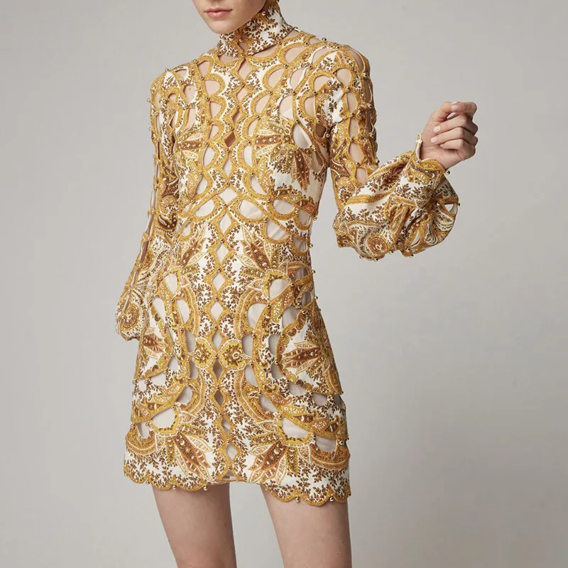 Женское ажурное платье с принтом воротником стойкой и рукавами фонариками