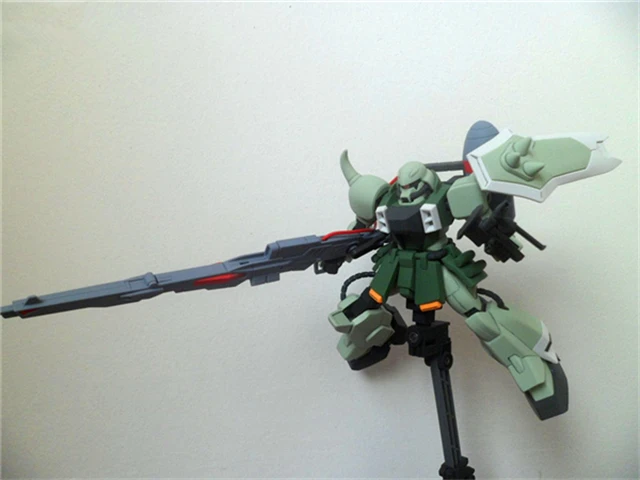 Bandai масштаб 1/144 модель UC century Zaku 2 MS-06F Gundam мини-робот модельные наборы для сборки |