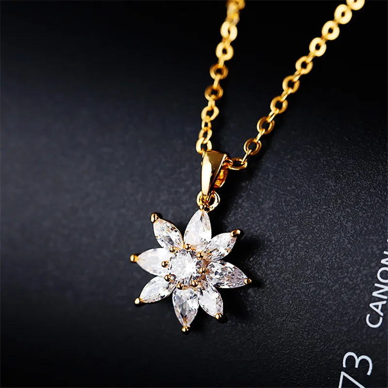 Gold Color Милая Женская Снежинка цветок кулон ожерелье кристалл серебро золотой цвет ожерелье s& Подвески для женщин Роскошные свадебные украшения - Окраска металла: Gold Color