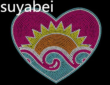 

2pc/lot Crown heart design iron on rhinestone appliques hot fix rhinestone transfer motifs strass iron hot fix iron on
