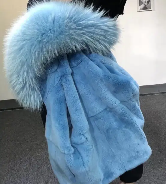 blue Год наивысшего качества роскошные мягкие прекрасный настоящий мех кролика выстроились джинсовые пальто и куртки меховые шубы с капюшоном - Цвет: blue