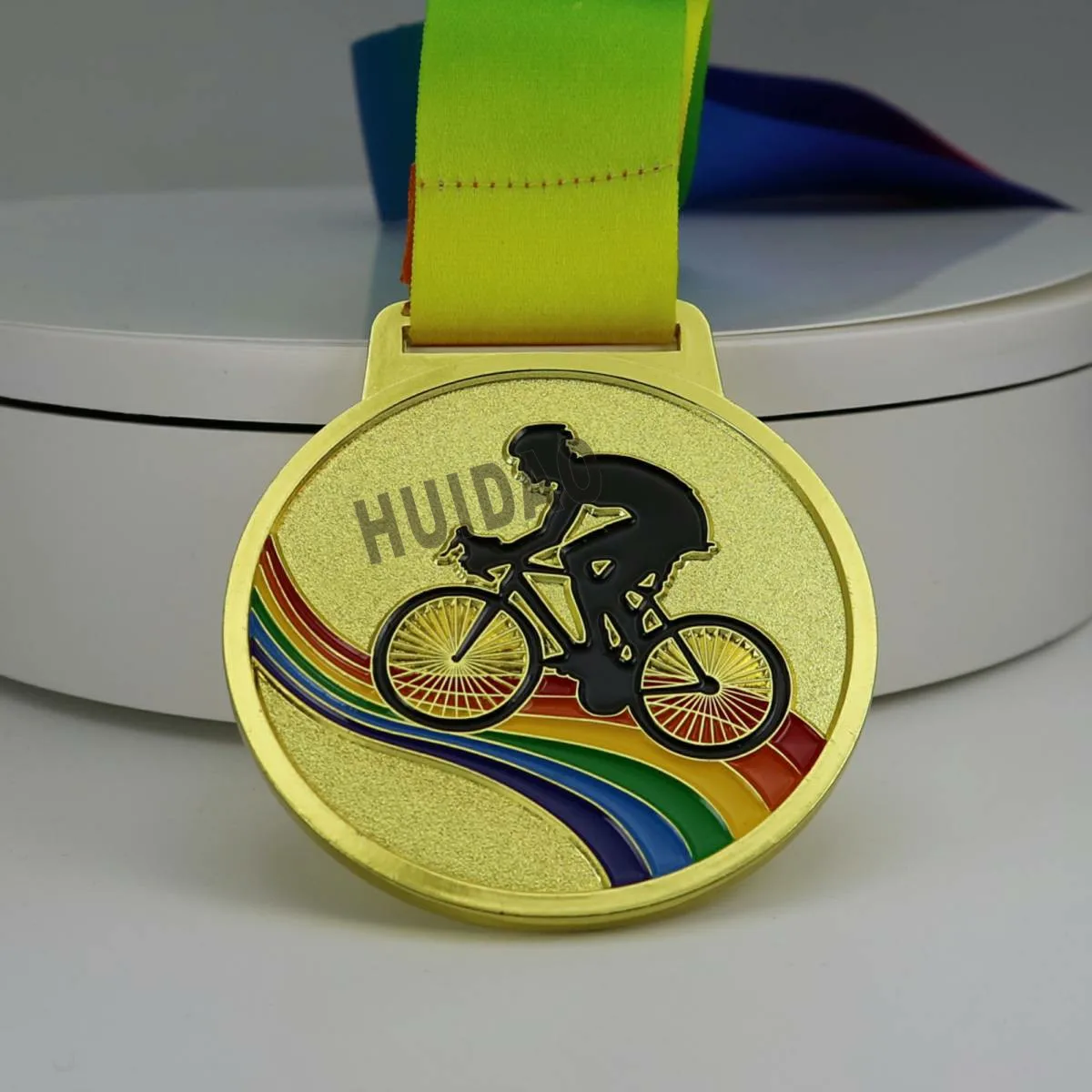 Медаль велоспорт. Медаль велосипедиста. Медали Велоспорт. Медаль велопробег. Медалька с велосипедами.