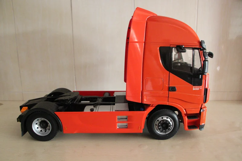Рисунок 3 - Редкие 1:12 весы Iveco Stralis