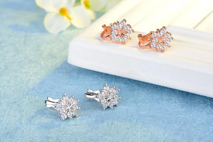 

Fashion 925 Silver Snowflake Zircon Clip Earring For Children Girls Women Simple Earring Christmas Gift Jewelry
