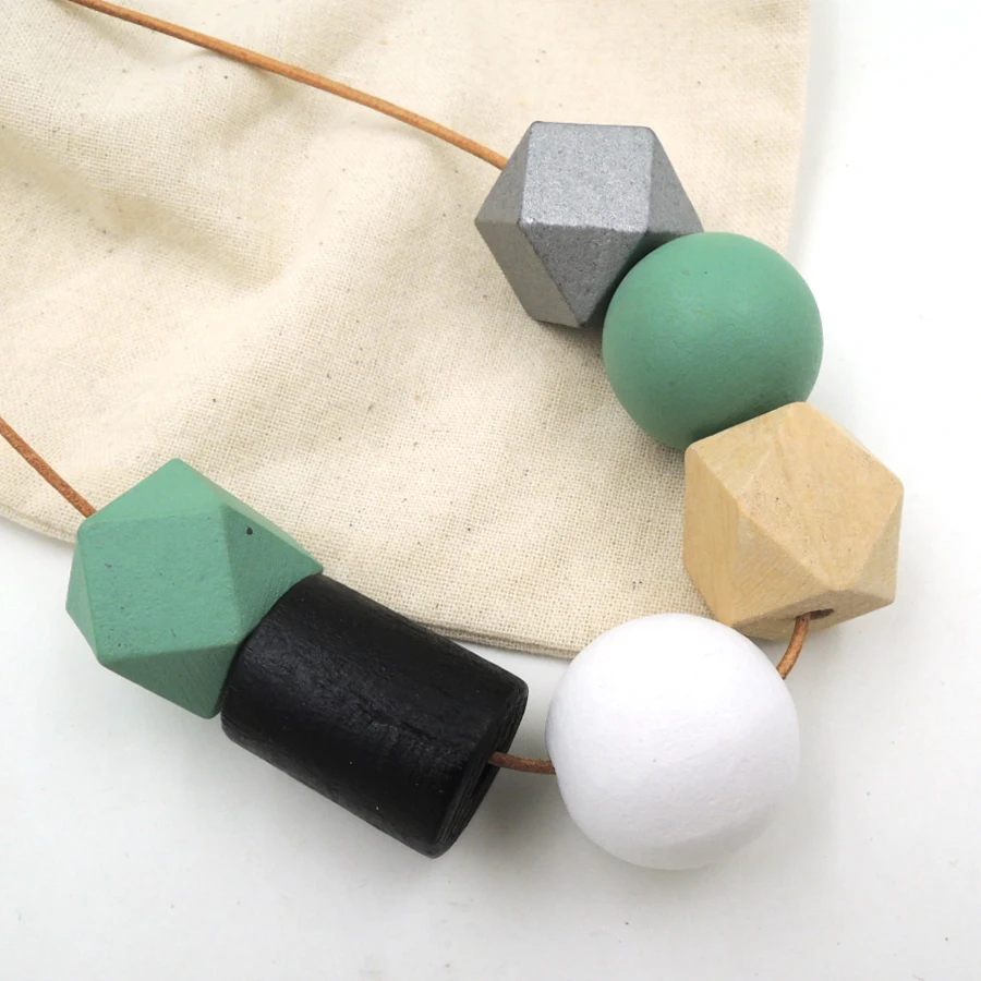 Простое украшение светлые деревянные женские ожерелья подвеска с бисером черные