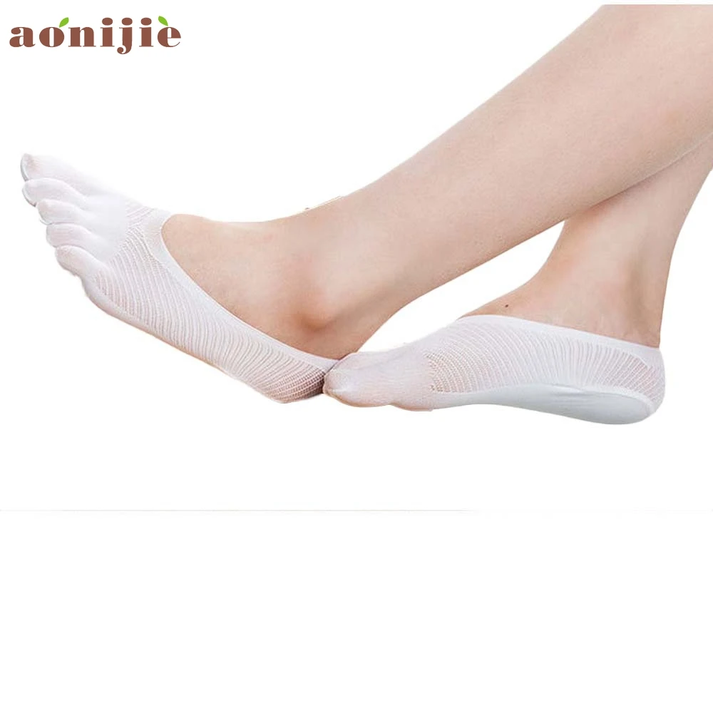 New Women Low Socks Invisible Cotton Boat Slippers girl five fingers socks Yoga Sport Massage grip female Toe Sock Jan20YP |