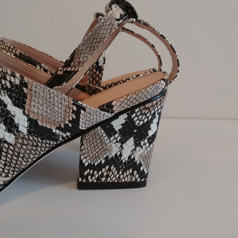 ASILETO Женская змеиная обувь босоножки на высоком каблуке Летние Босоножки с
