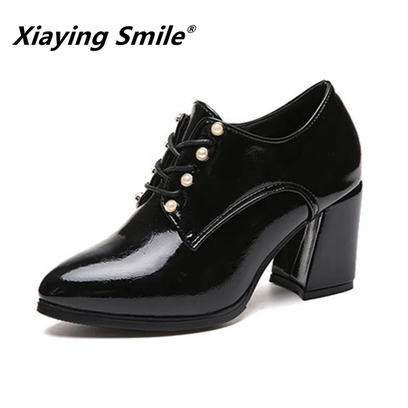 Женские туфли лодочки на каблуке Xiaying Smile повседневные с острым носком шнуровке