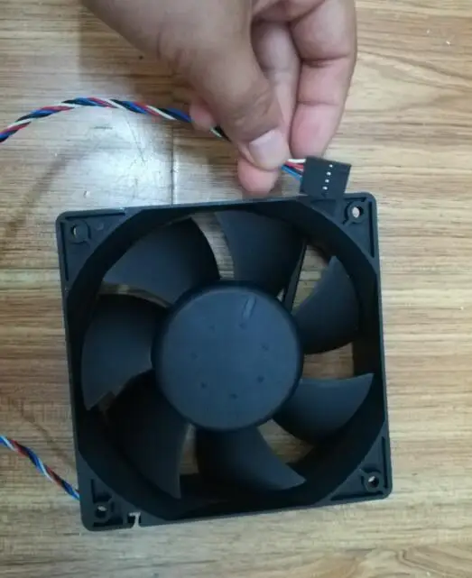 wholesale:delta AFC1212DE 120*120*38 12cm 12V 1.6A 4 line PWM control air fan mill | Компьютеры и офис