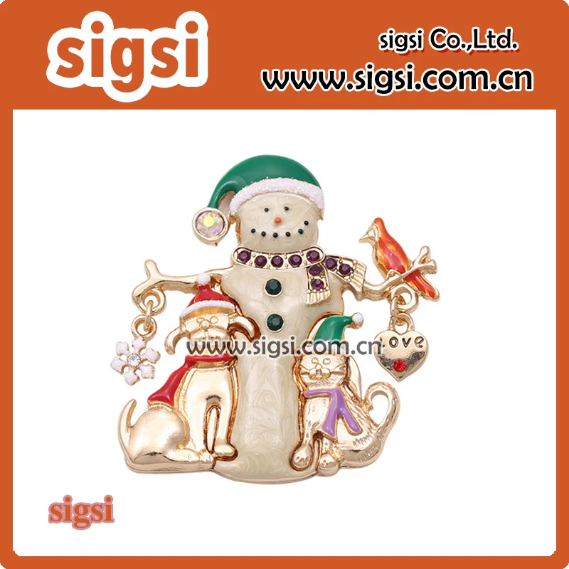 

Merry Christmas Santa Claus and lovely cat Animal brooches pins Accessories