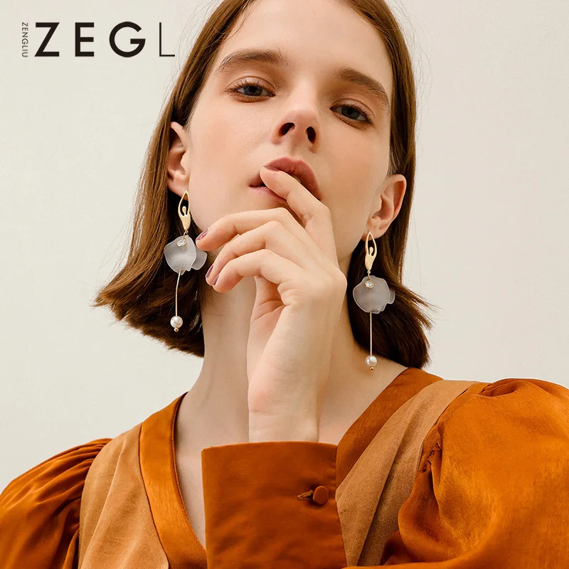 ZEGL модные забавные серьги Модные балетные для девочек женские с кисточками