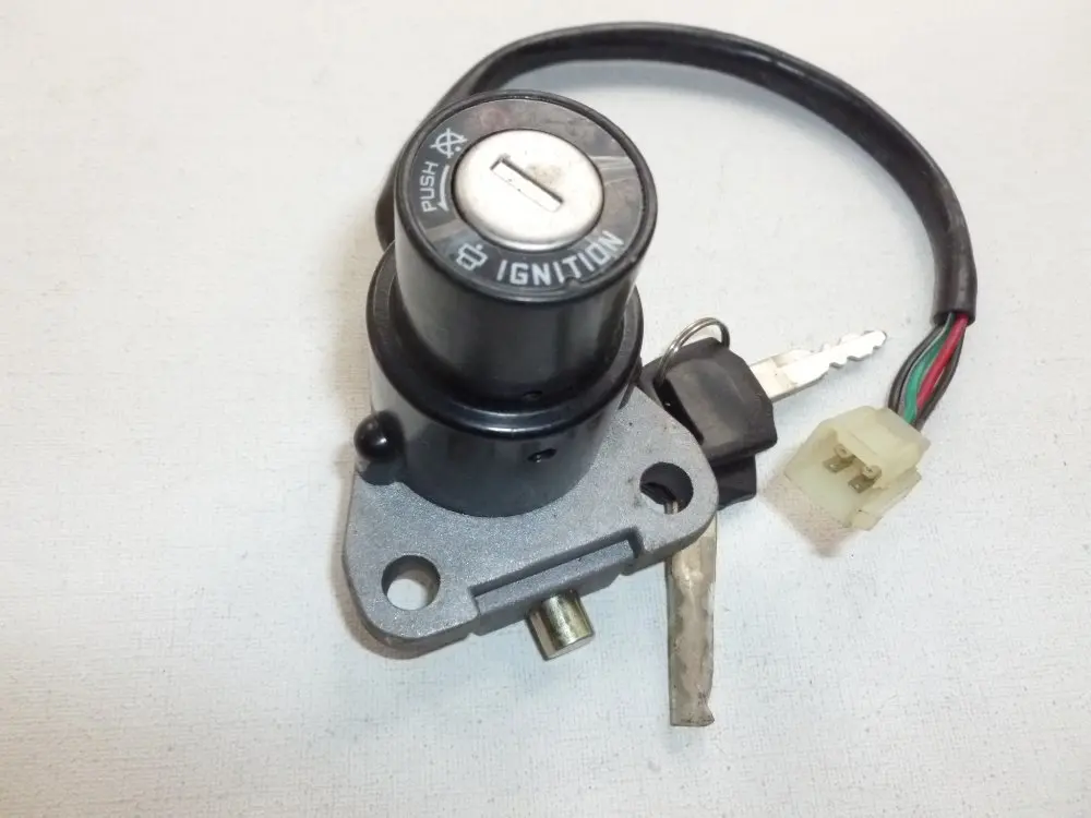 Комплект замков (зажигания, крышка-замок бензобака, сиденья) Loncin LX250GY-3 SX