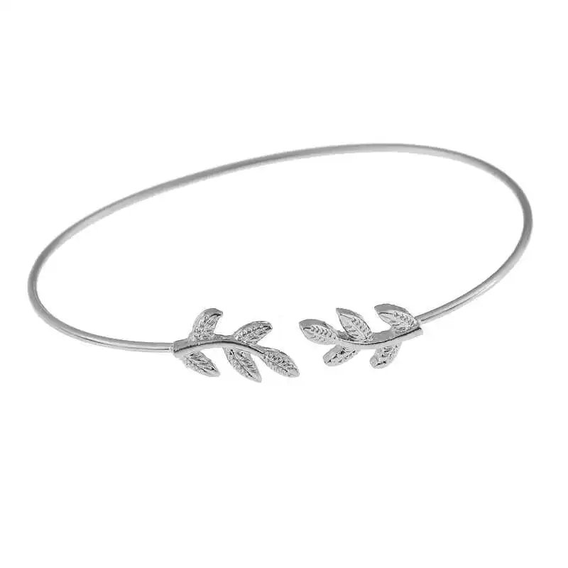 163 Silver Новая мода, открытые очаровательные браслеты-манжеты и браслеты для женщин, простые треугольные сердечки, сердце, узел, лист, стрелка, браслеты, крошечные ювелирные изделия - Окраска металла: 163 Silver