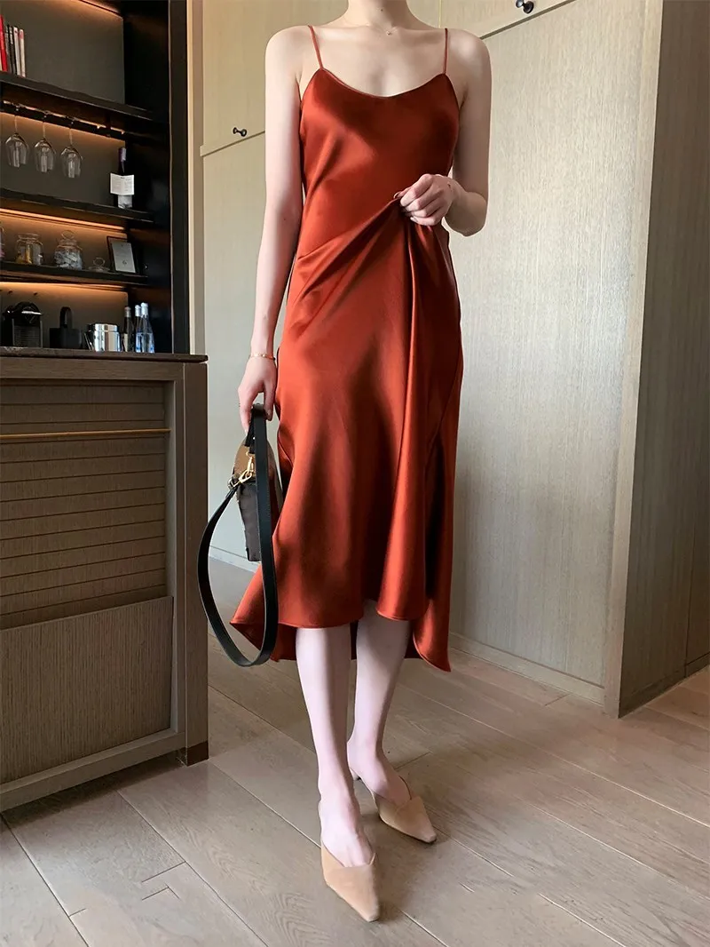 WHITNEY WANG 2019 летнее модное уличная сексуальное атласное платье на бретельках