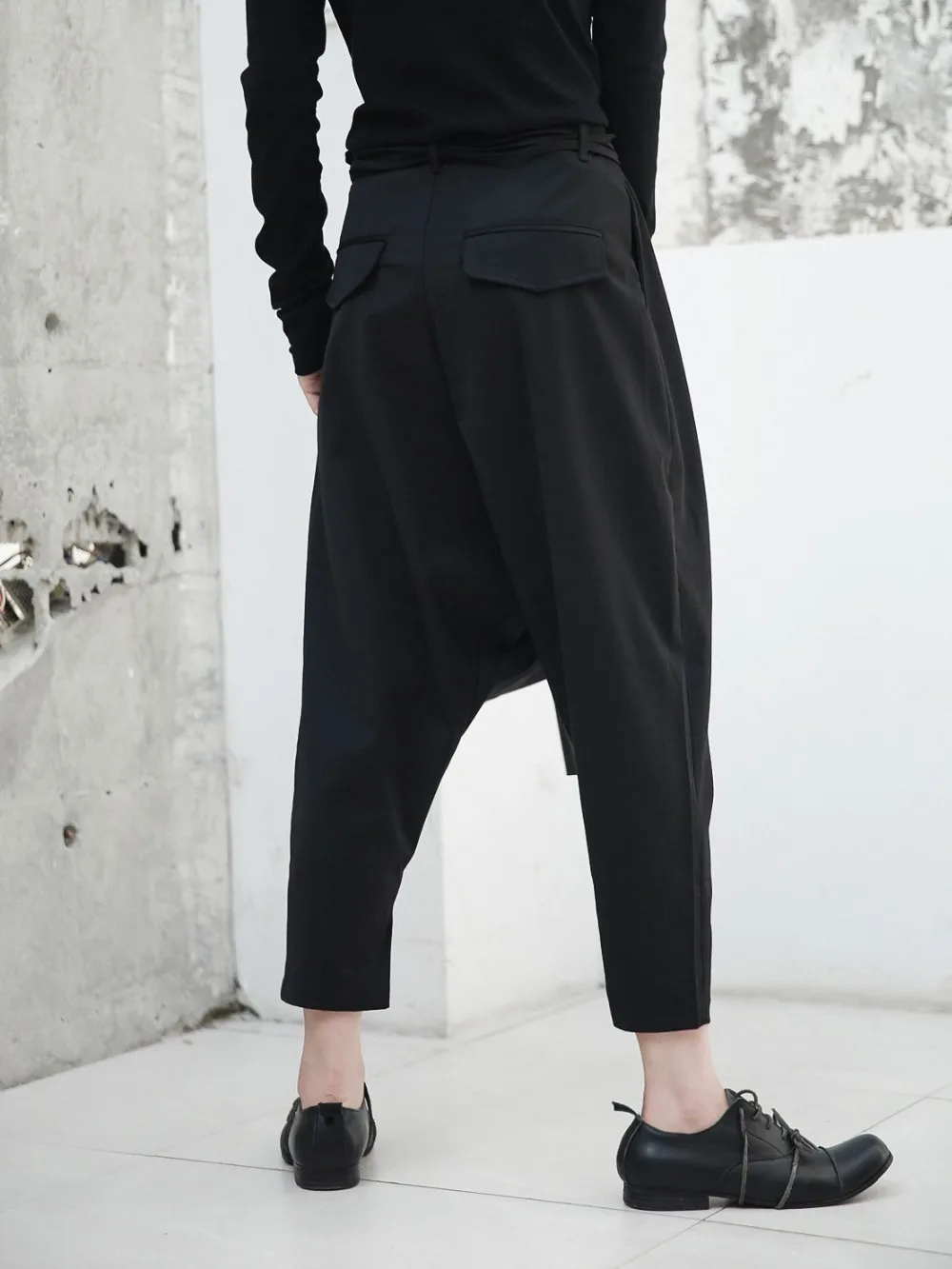 Женские осенние брюки Капри Cakucool Стильные повседневные свободные черные бриджи