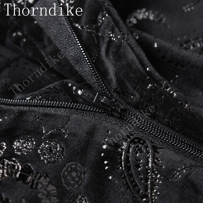 Thorndike костюм жениха под заказ костюмы черный фон серебряные жаккардовые смокинги