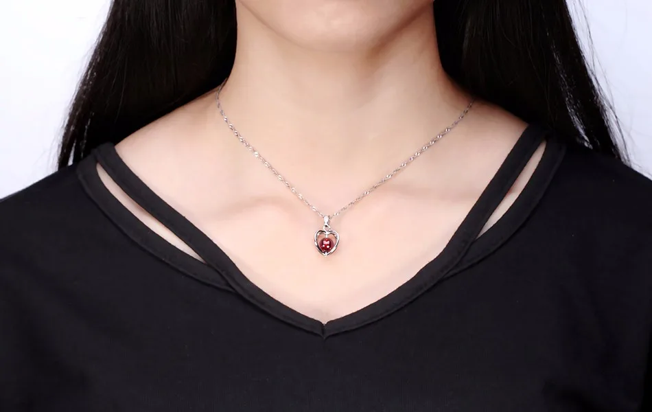 ORSA JEWELS Новое Поступление Имитация красного граната Pedants ожерелье Мода Серебряный цвет женщины не вызывающие аллергию украшения ON48