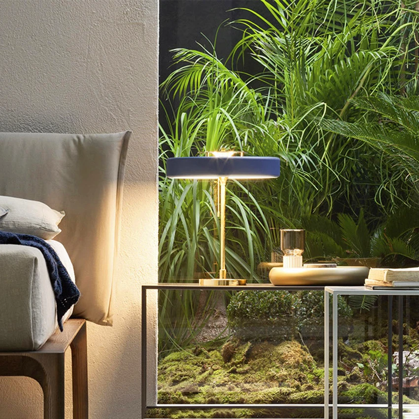 Лампа Светодиодная настольная лампа из кованого железа для спальни