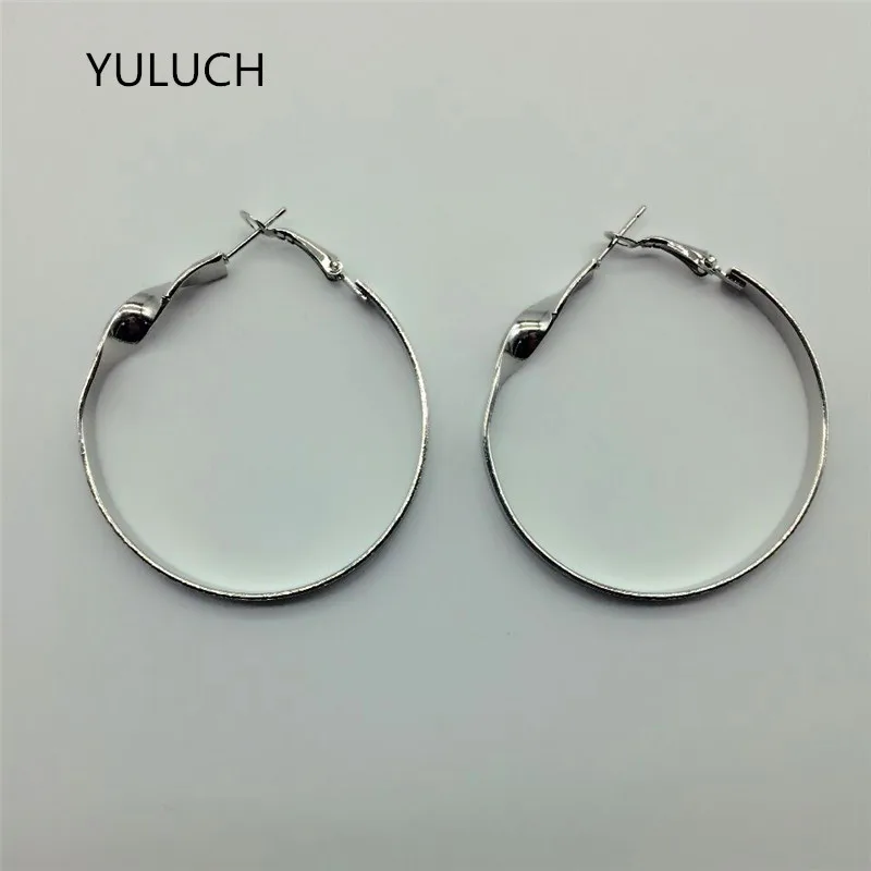 Пара 2017 новые популярные брендовые дизайнерские оптовые полые женские