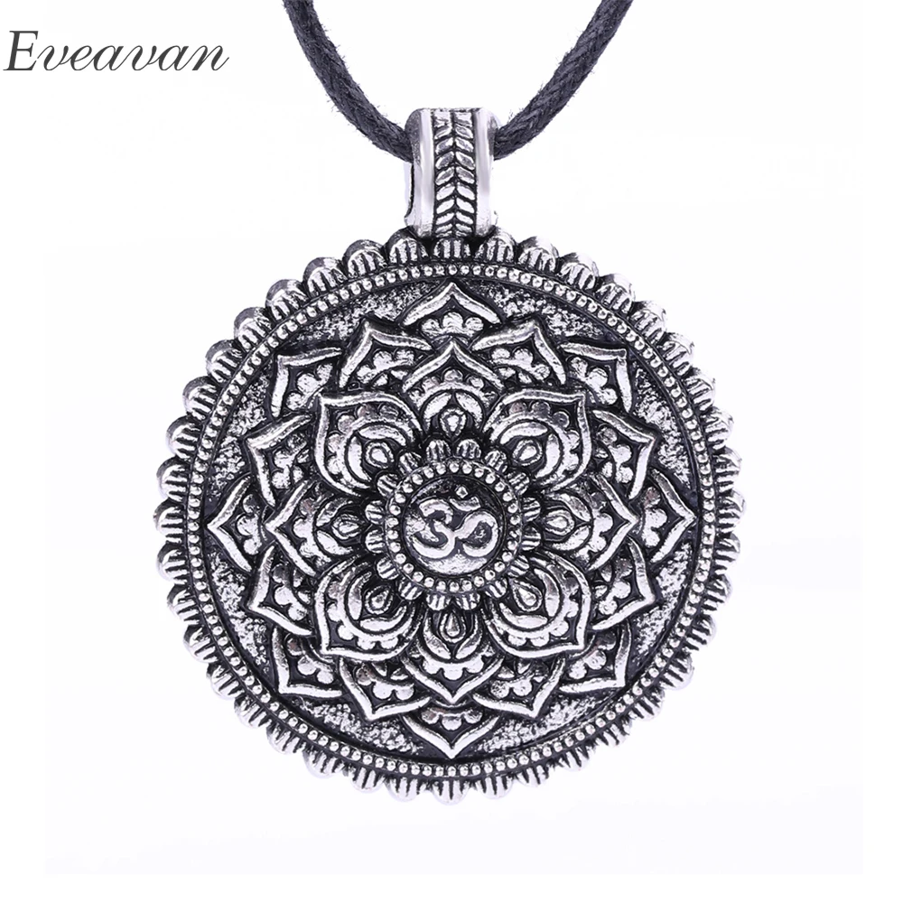 

EUEAVAN 30pcs Round Shape Buddhism Lotus Symbol Pendant Necklace Religious Geometry Meditation Amulet Jewelry