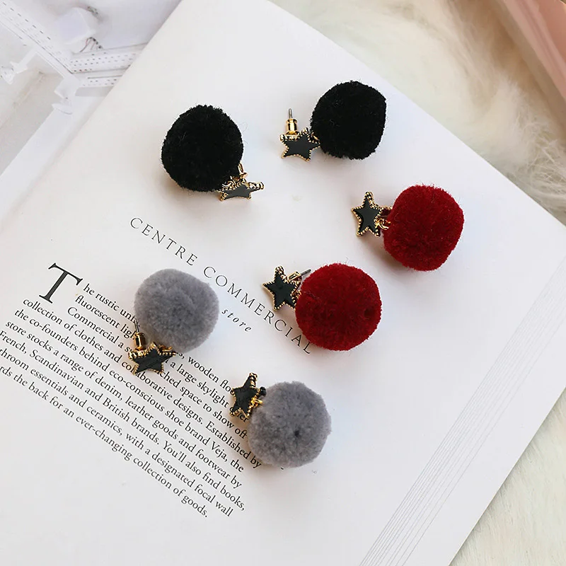2017 New Korean fashion Black Star Stud Earrings Cute Pom Ball Women Ear Studs Jewelry ear jewelry | Украшения и аксессуары