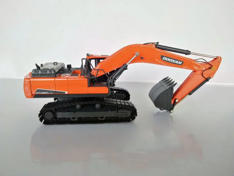 1:50 DOOSAN DX380LC-9C экскаватор игрушка
