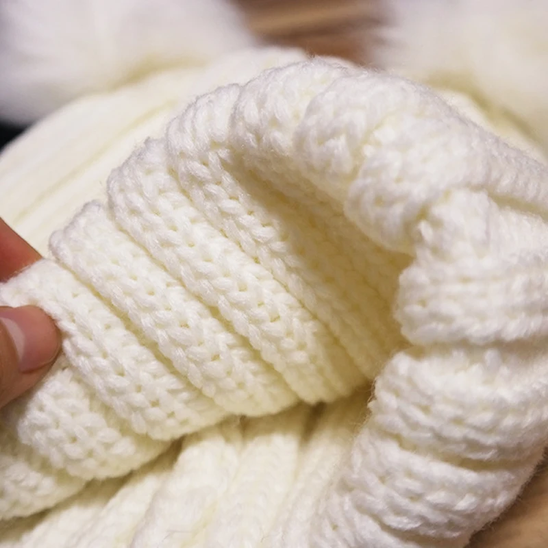 2018 зимние Для женщин Pom Hat моды шерстяные вязаные шапочки Кепки крючком два