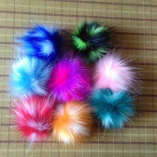 Random 12 pcs 12 шт./партия, новые модные милые разноцветные Помпоны из искусственного меха ручной работы, украшения с помпонами, аксессуары, подвеска на цепочке - Цвет: Random 12 pcs
